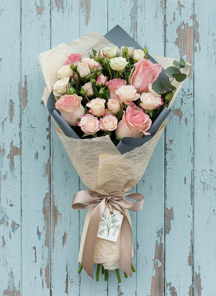 Букет цветов из: Розы в Кикерино