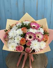 Букет цветов из:  Розы, Герберы и Хризантемы в Кикерино