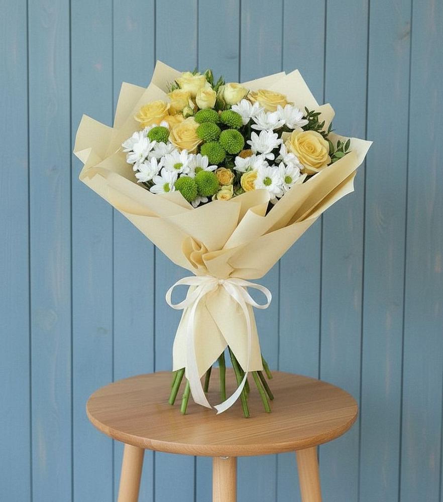 Букет цветов из: Хризантемы и Розы в Кикерино