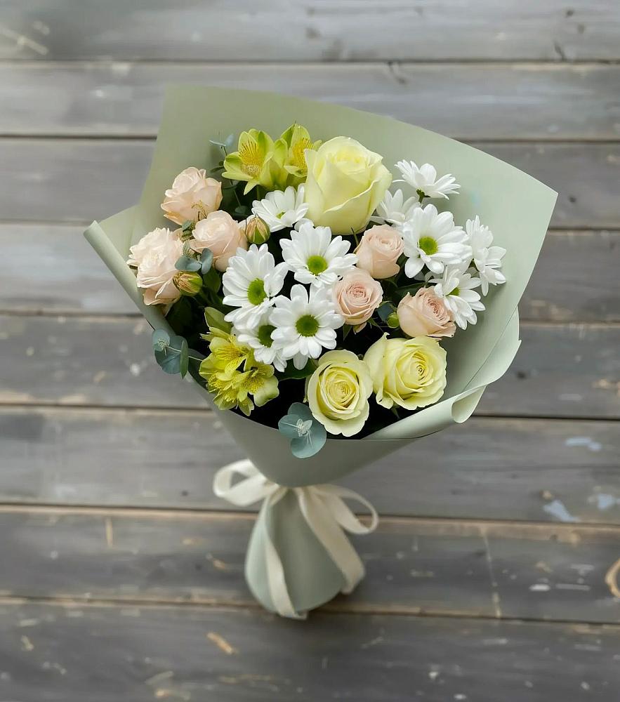 Букет цветов из: Альстромерии, Розы и Хризантемы в Кикерино