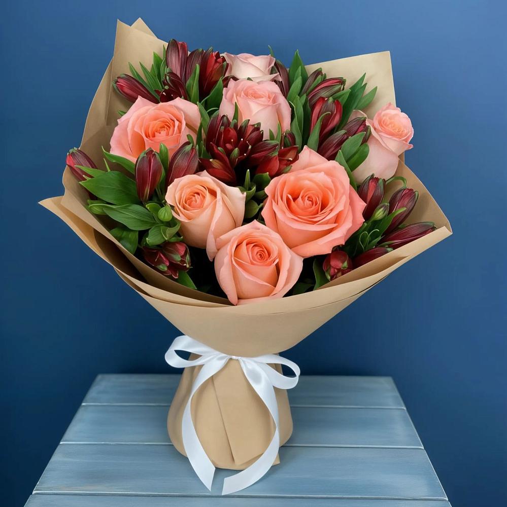 Букет цветов из: Розы и Альстромерии в Кикерино