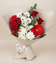 Букет цветов из:  Розы, Хризантемы, Герберы и Лилии в Кикерино