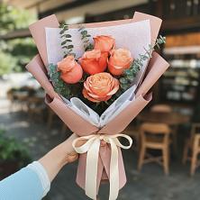 Букет цветов из:  Розы в Кикерино