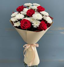 Букет цветов из:  Розы и Хризантемы в Кикерино