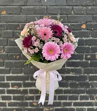 Букет цветов из:  Герберы и Хризантемы в Кикерино