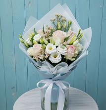 Букет цветов из:  Розы и Лизиантусы в Кикерино