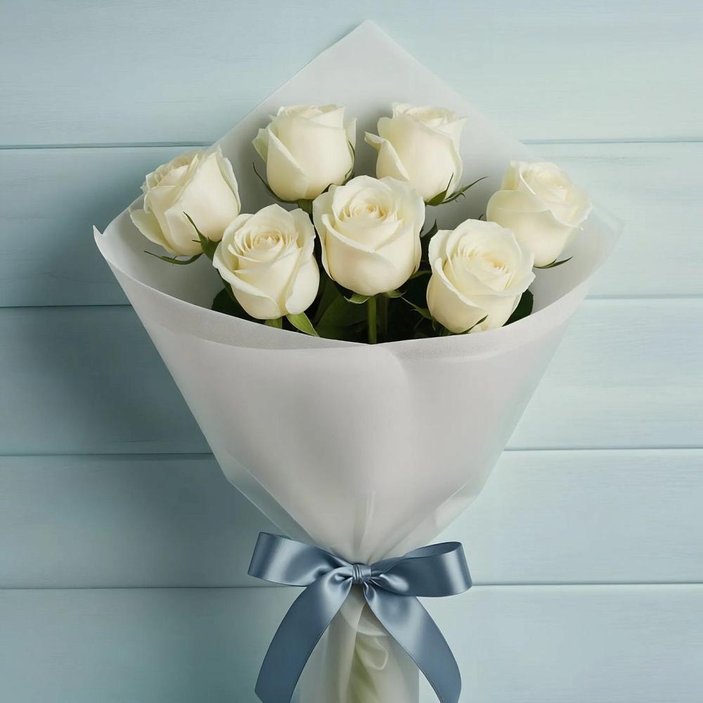 Букет 7 Белых роз Эдлесс Лав в Кикерино